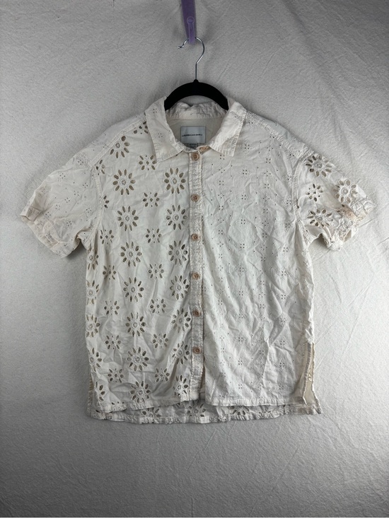 American Eagle Outfitters Tops - American eagle women’s XS button up shirt